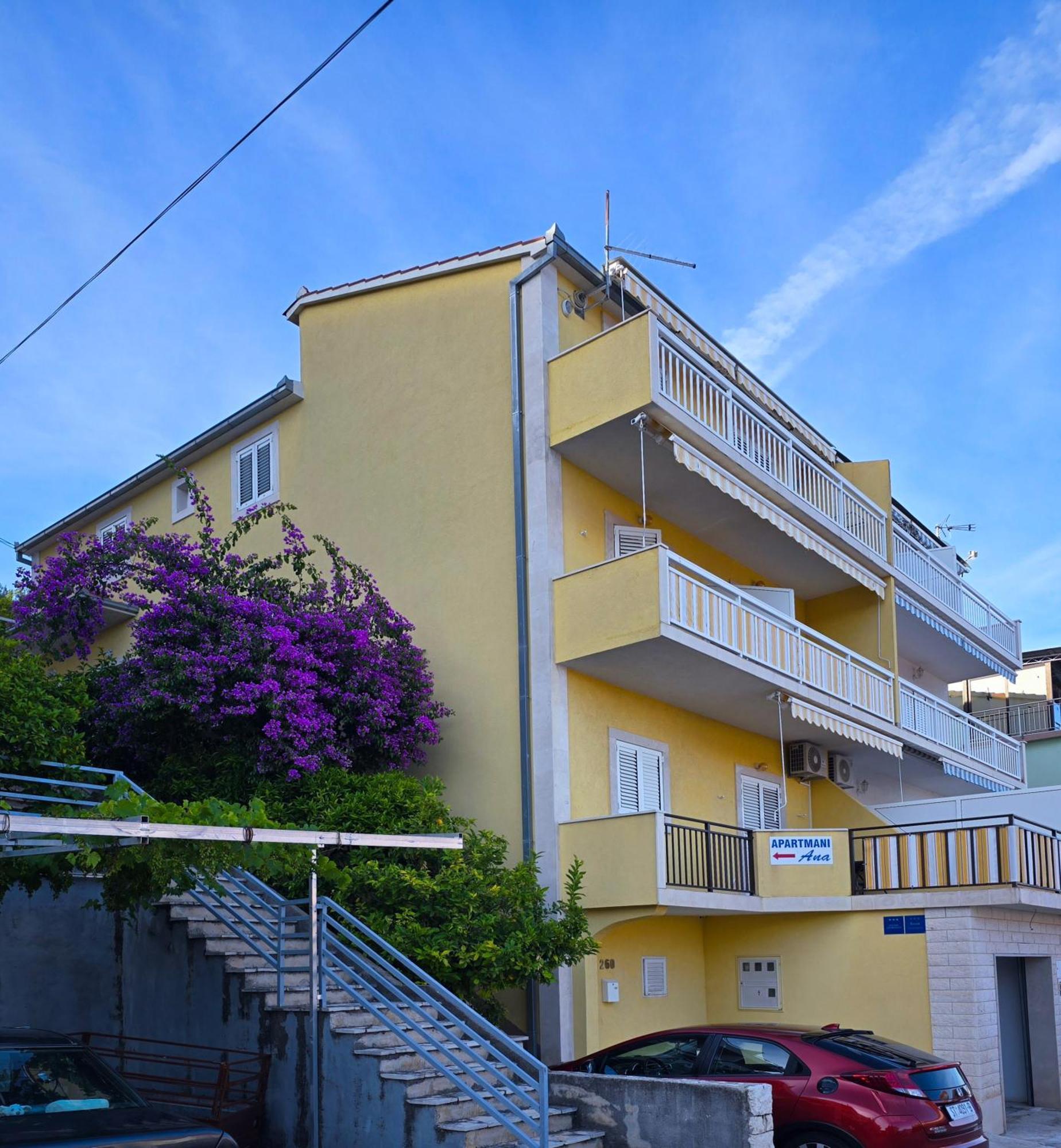 Apartments Ana Traù Esterno foto